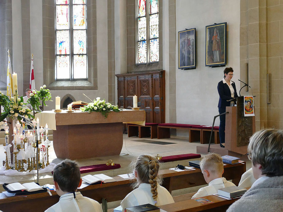 Dankgottesdienst der Kommunionkinder (Foto: Karl-Franz Thiede)